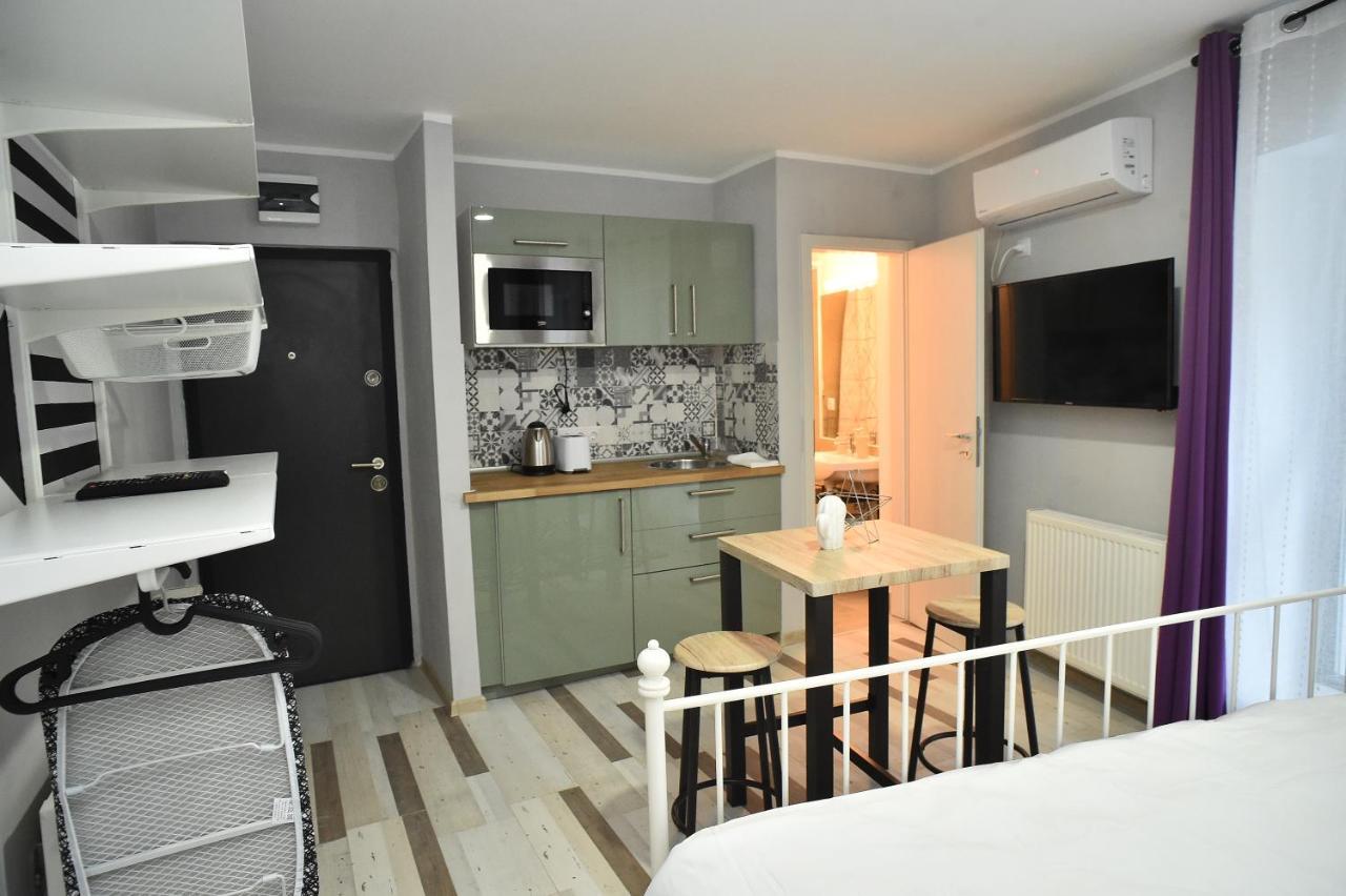 Heights Accommodation City Center Bucharest Exterior photo